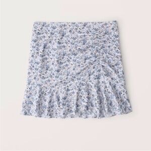 Abercrombie Ruffle floral Skort side medium